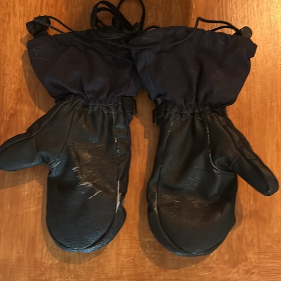Old school Burton mitts - Picture 2 of 2